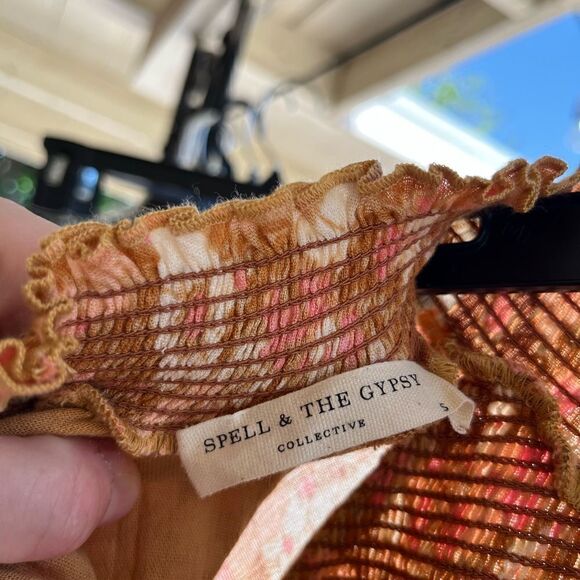 Spell and the gypsy Anne midi gown - Picture 9 of 10